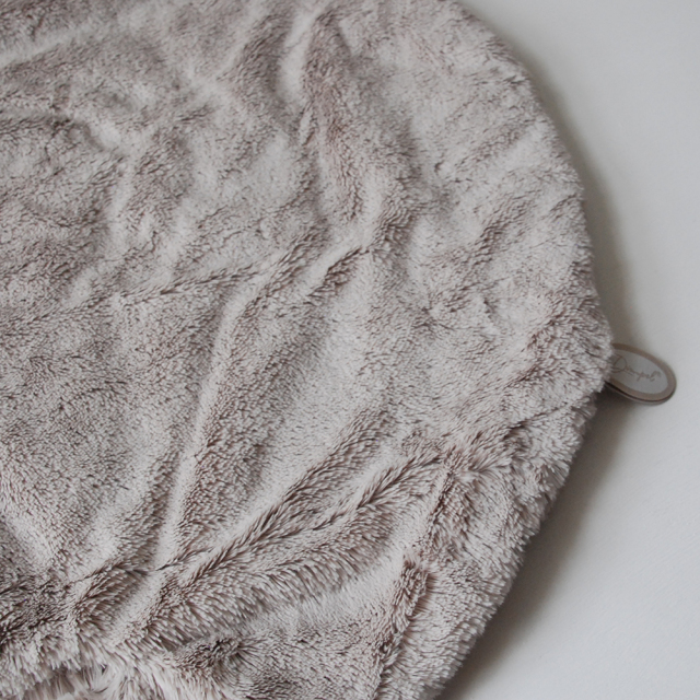 ウサギブランケット77 エマ / Dimpel