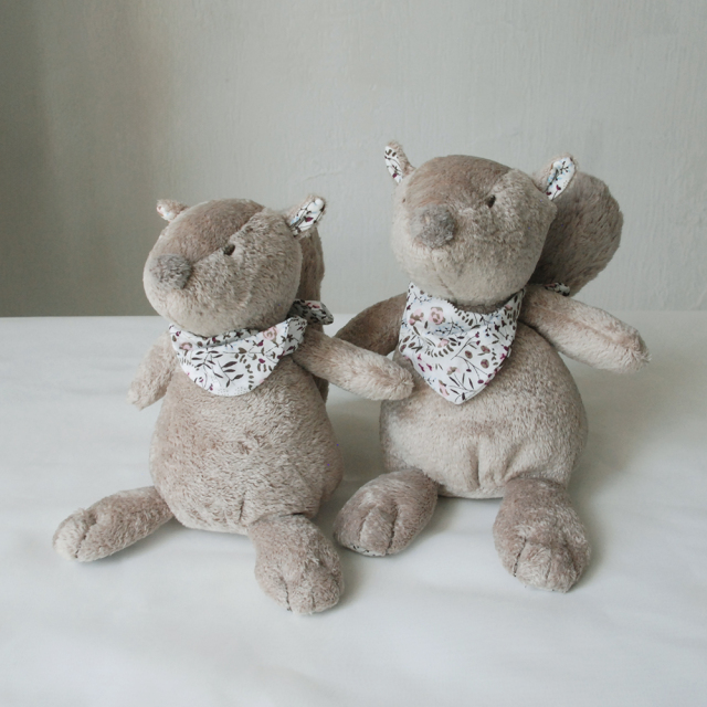 賢そうなベイビーリス ぬいぐるみ 海外作家様 ハンドメイド 栗鼠 テディベア 賢そうなベイビーリス ぬいぐるみ 海外作家様 ハンドメイド 栗鼠