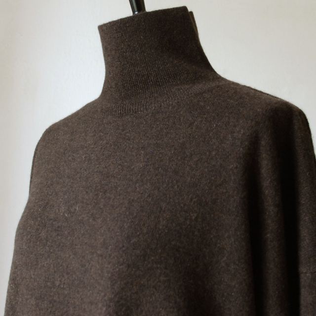 ハイネックセーター KOTTO / oyuna