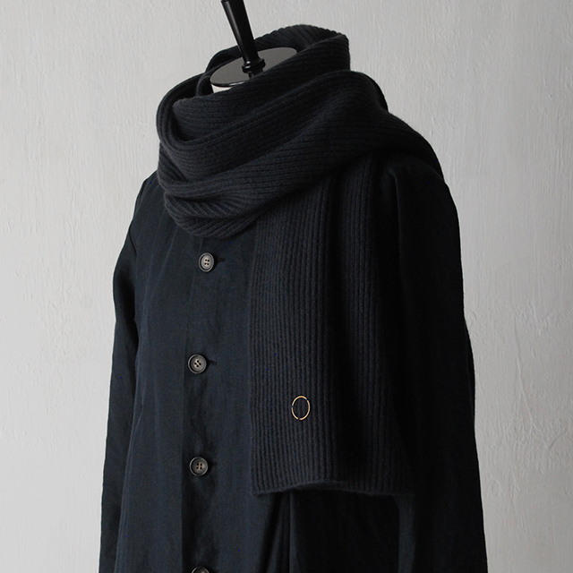 オユーナ（OYUNA）のコレクション。上質なカシミアウェアが入荷しております。イギリスブランド。