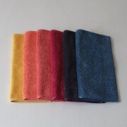 フランジュールのオリジナルタオル「ロゴタオルハンカチ」。フランジュールのロゴ刺繍入り。美しいカラーバリエです。