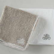 フランジュール　グラースミニタオル。シャリ感が気持ちよい肌触り、吸水性の良さが特徴です。