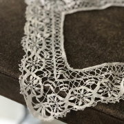 LA COUSINE DES LILAS ラ クジーヌ デ リラ アンティーク レース フランス 刺繍