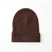 オユーナ（OYUNA）のコレクション。上質なカシミアウェアが入荷しております。イギリスブランド。