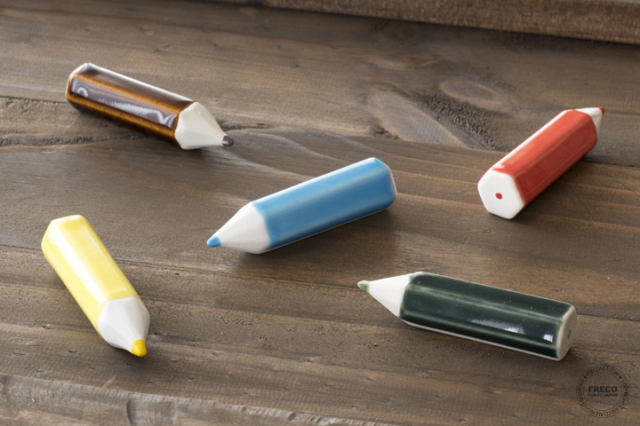 鉛筆レスト【宅急便配送】