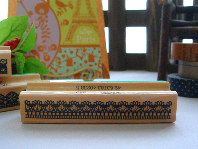 スクラップブッキングに欠かせないスタンプ！ウッドレーススタンプ・ストレートタイプ-NO.3