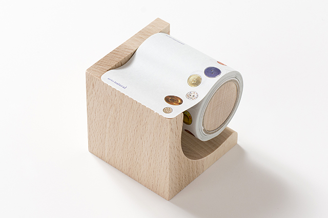Yano Design型抜きロールふせん 木製台付き Button Yd Rf 004 宅急便配送