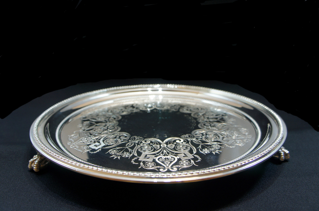 シルバープレート サルバ 英国アンティークとヴィンテージワインの