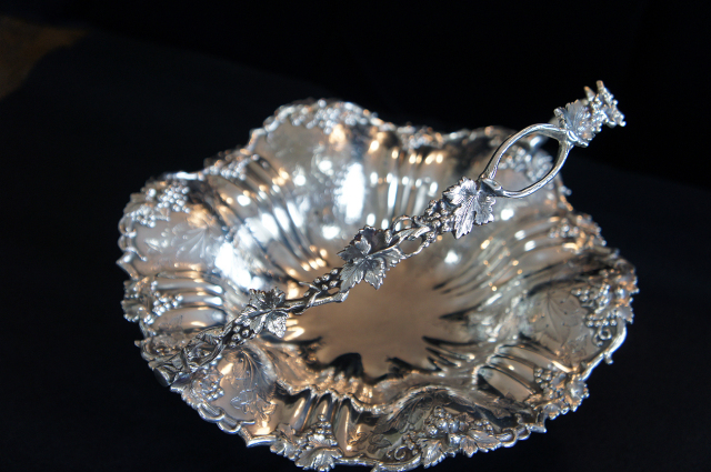 シルバープレート バスケット 英国アンティークとヴィンテージワインの