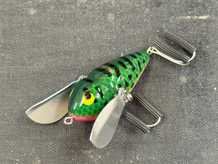 マイクロウイング：GRカラー