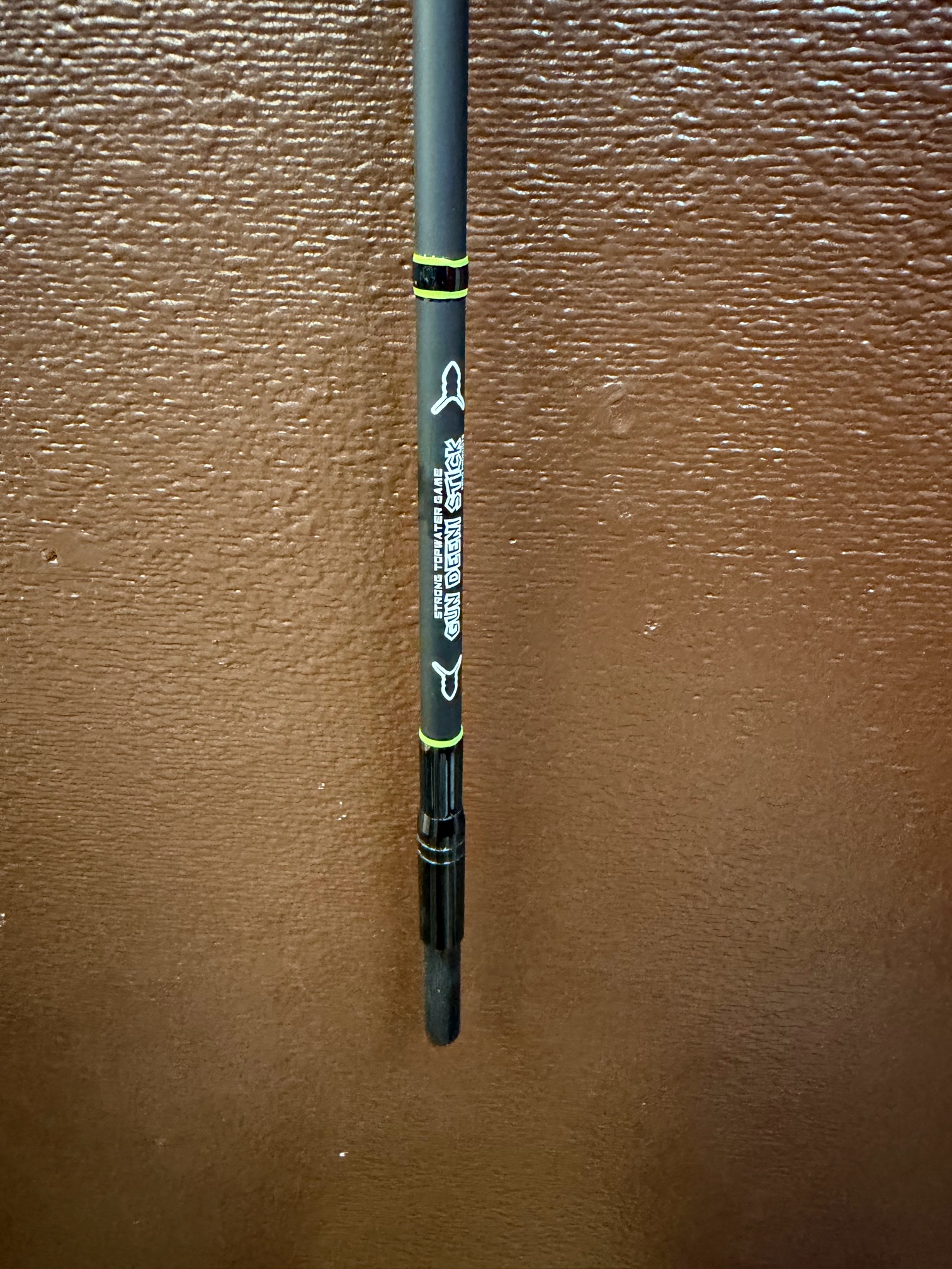 ガンディーニスティック5.6ft スパイラルガイド ブラックライム 一本