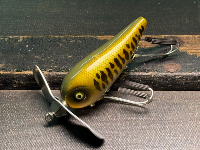 ジャクシープロップ:"拘り木目ブラックバス"カラー