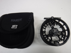 ハーディ　Hardy　アヴェロン　Averon 7000　6/7/8　チタニウム ハーディ Hardy アヴェロン Averon 7000 6/7/8 チタニウム リール