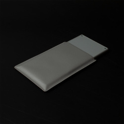 [盗聴器] カード型盗聴器 電池式 電池寿命40時間 集音範囲最大5m 厚み6mm TX-BC