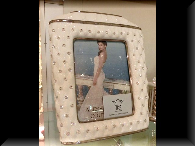 イタリア製　高級セラミック　フォトフレーム　クリスタル