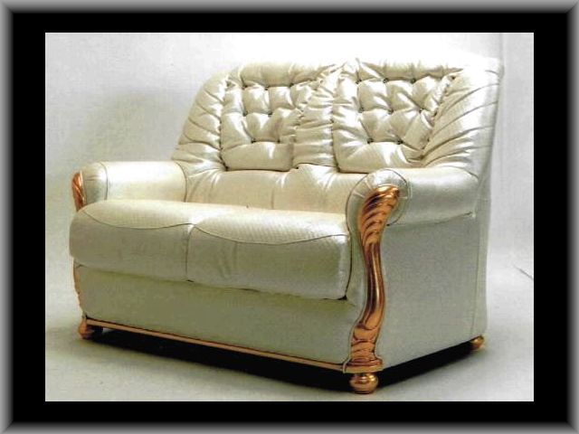 川崎市宮前区リサイクルオフ】 PIQUATTRO レザー2P ソファ イタリア  