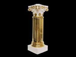 アウラ社　ホワイトゴールド　コラム