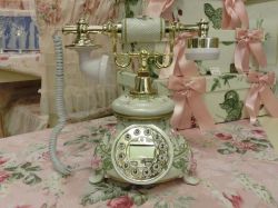 薔薇の電話機