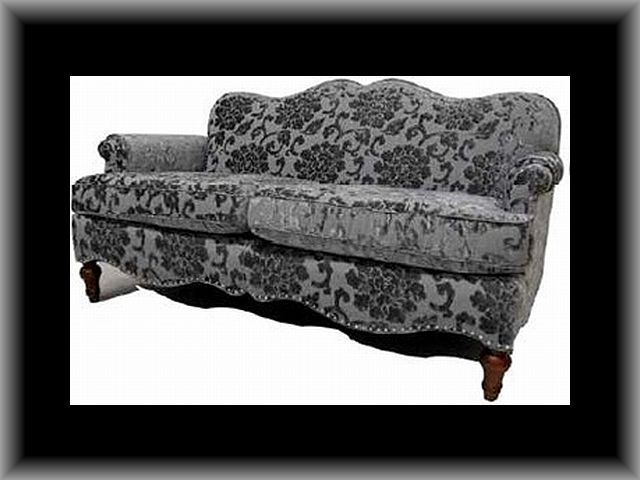 ジェニファーテイラー　3シーターソファー