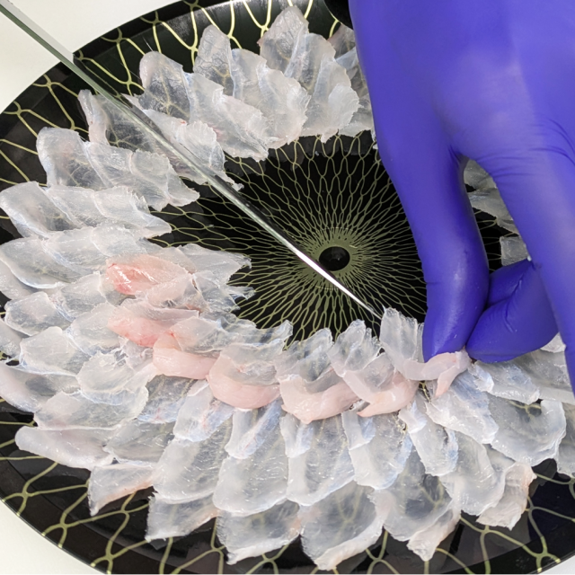 くえのお刺身、薄造り