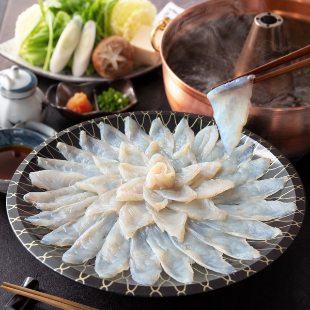 【新商品】<3D冷凍> 送料無料 厚切り昆布〆ふぐ刺・しゃぶ鍋セット(3-4人前) /下関工場直送、株式会社魚重