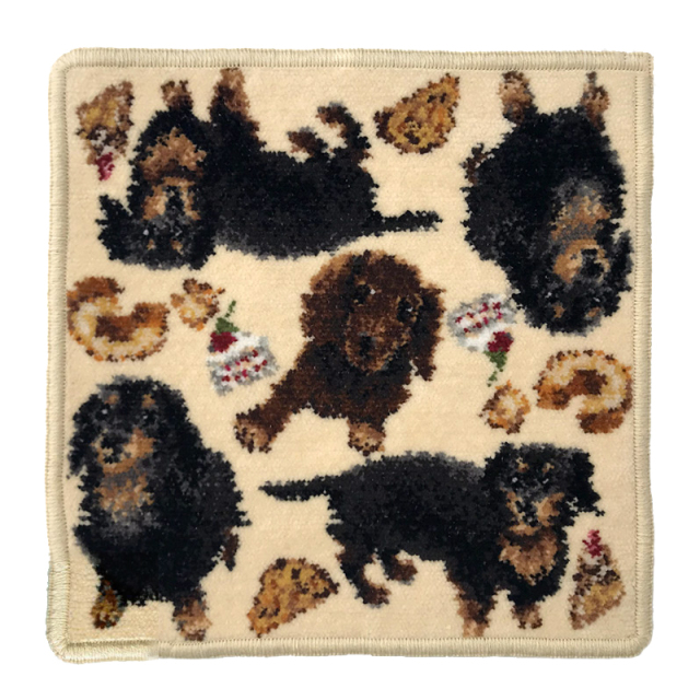 ダックスフンド柄ハンカチ ベージュ 23cm Enjeau アーンジョー EjPetit