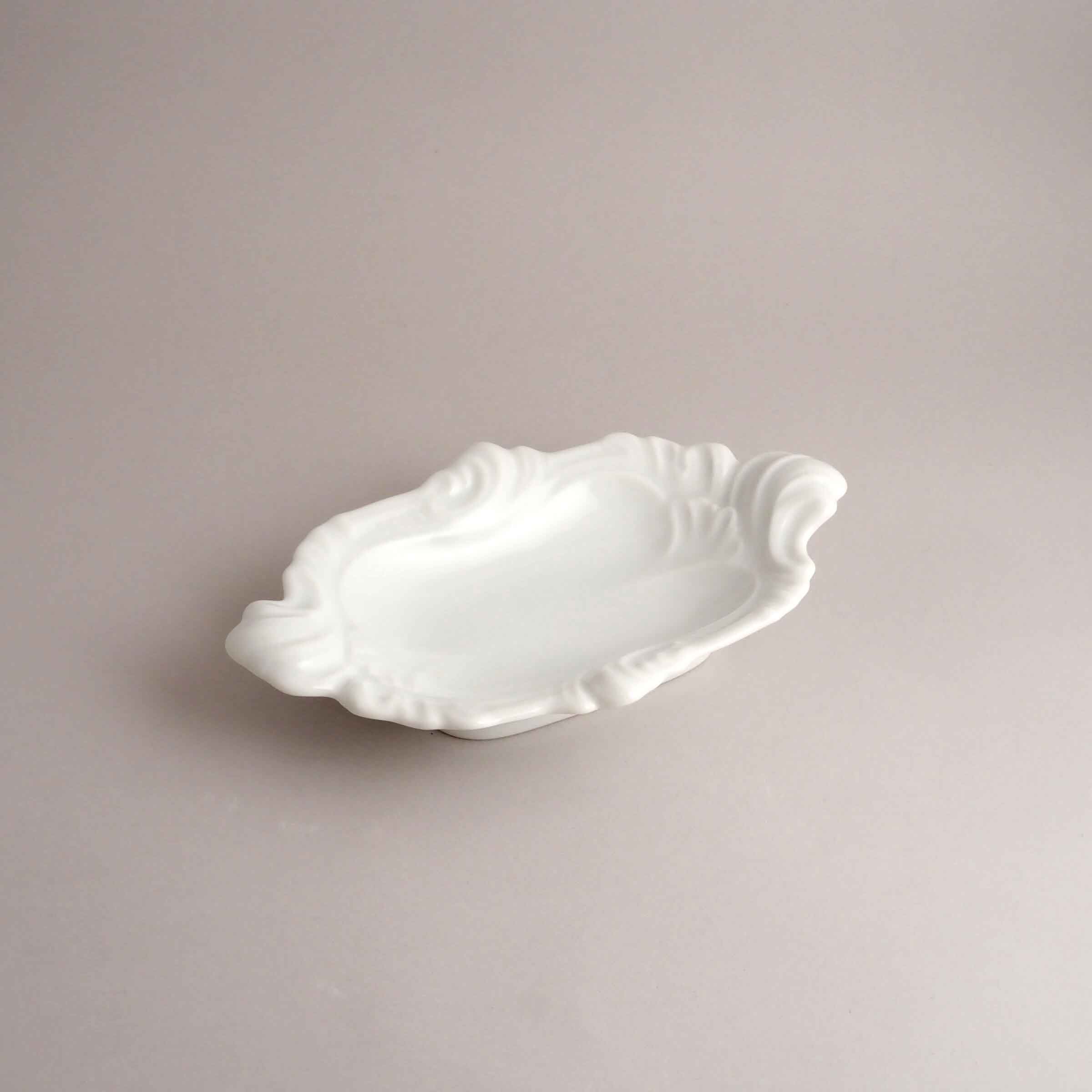 ソープ皿(絵付・白磁)