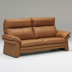 3人掛本革張ソファ “クラビエ” ハイバックでモダンなデザインが人気