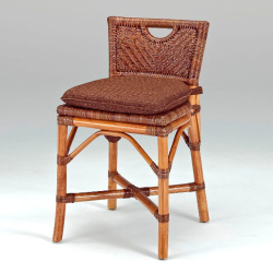 ラタン “背付スツール（0722AB）” クラフトマンの技が光るカザマ製