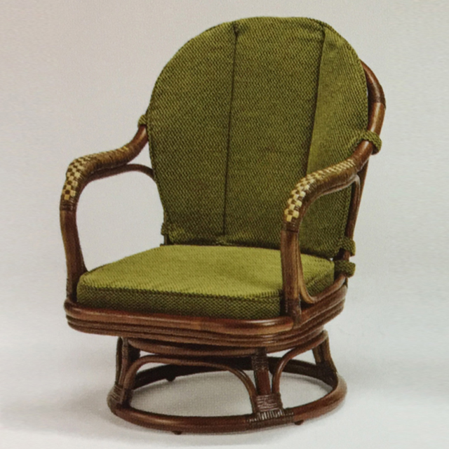 ラタン “ニューアモールシーベルミドルチェア” （座面高27cm）クラフトマンの技が光るカザマ製