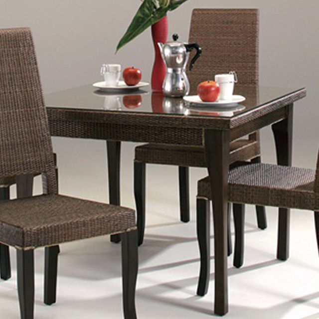 ラタン “ベンチュラダイニングテーブル９０” クラフトマンの匠の技が光るハンドメイド