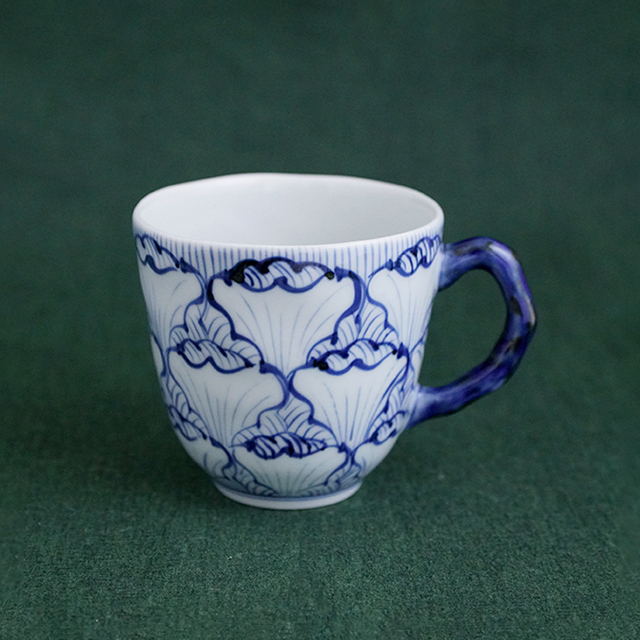 有田焼　そうた窯　花弁紋　小丼(染付)赤と青 有田焼 そうた窯 花弁紋 小丼(染付)赤と青 有田焼 そうた