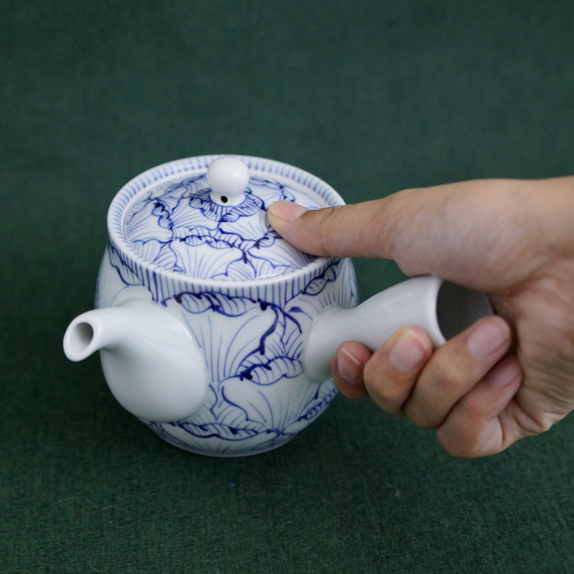 そうた窯│染付花弁紋新急須（大）