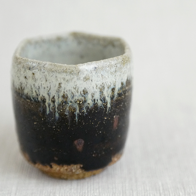 作礼窯｜朝鮮唐津六角ぐい呑（木箱付）