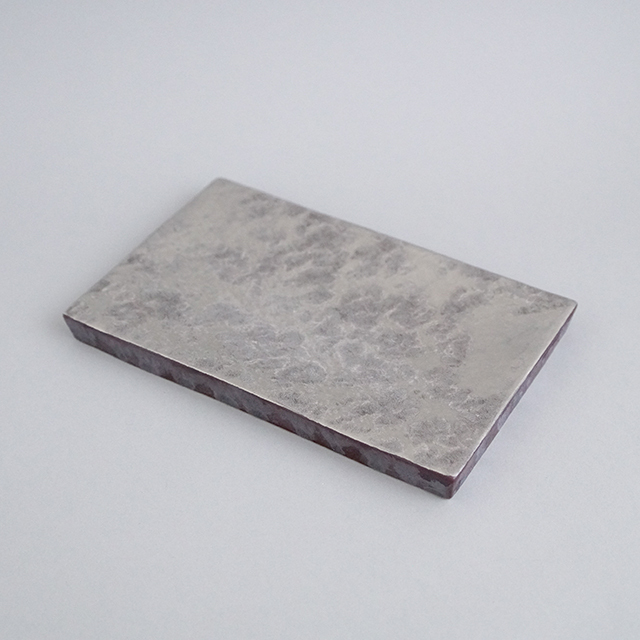 金善窯｜18cm長角板皿錆絞り銀