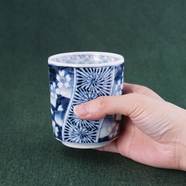 そうた窯　染付桜祥瑞　玉渕7寸皿　大皿　ペアセット　11 そうた窯染付桜祥瑞玉渕7寸皿大皿ペアセット11