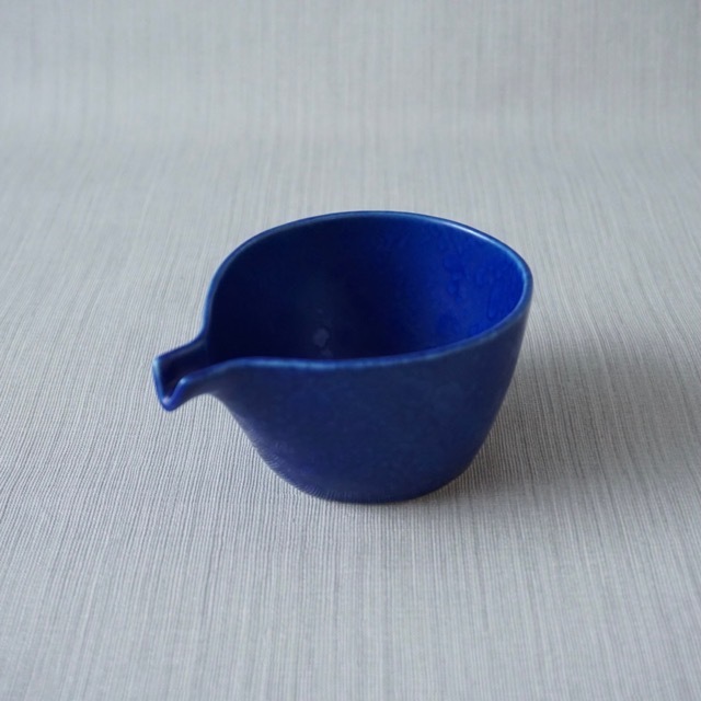 金善窯｜片口M海陶 サイズ：80mm×110mm×H50mm 重さ：100g