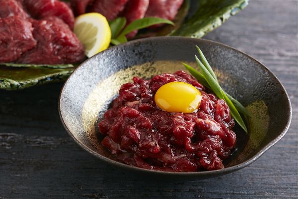 フジファーム】ふじ馬刺し 上赤身詰合せ 厳選肉専門店 ふじ匠