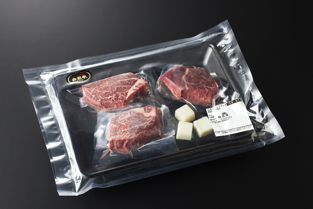 山形牛 山形牛ユッケ個食パック50g×3 1セット 凍眠市場 【通販モノタロウ】