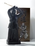 4806　麦焼酎　【高千穂酒造/宮崎】わかむぎ　剣道ボトル　陶器　720ml [お取り寄せ]