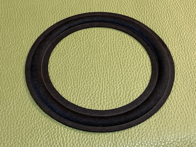 人工皮革エッジ U06