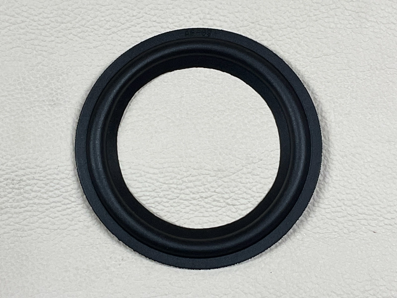 ラバーエッジ RS03