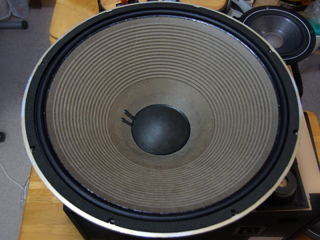 JBL 2245H Professional Series スピーカー JBL 2245H 46cmウーファー