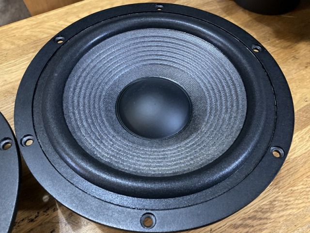 BOSE, JBL, ONKYO 等 適合ウレタンエッジ M08