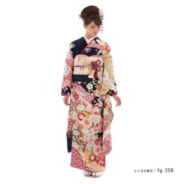 ◎吾妻徳穂 振袖 落款あり 袷 金駒刺繍 正絹 水色 パールトーン加工 美品 ◎吾妻徳穂 振袖 落款あり 袷 金駒刺繍 正絹 水色 パールトーン加工