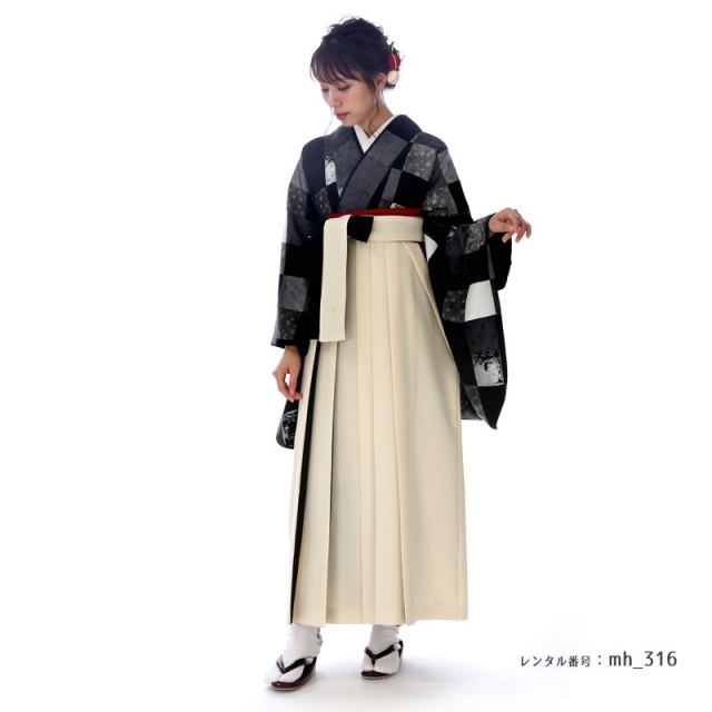 卒業式着物袴商品の画像