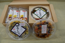 ふるさと　山の芋丼