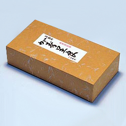 かすてらさん専用 本多屋のかすてら」 本州の最西端に位置する山口県は、古くから