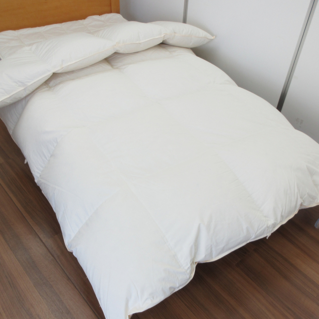 羽毛掛け布団　シングル　ホワイトダックダウン 85%　布団カバー 布団袋 付き 羽毛布団 シングル ホワイトダックダウン85％ 日本製◇メーカー直送