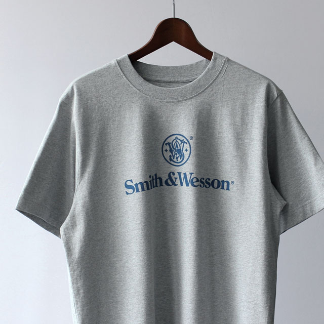 FAUX / Graphic Tee - Smith & Wesson